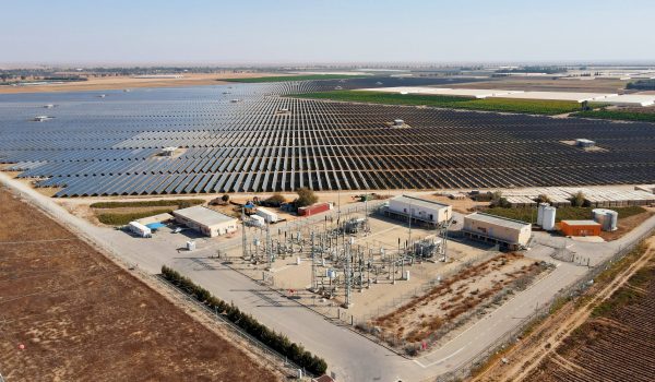 Aerial view solarfarm Halutziot, ISR