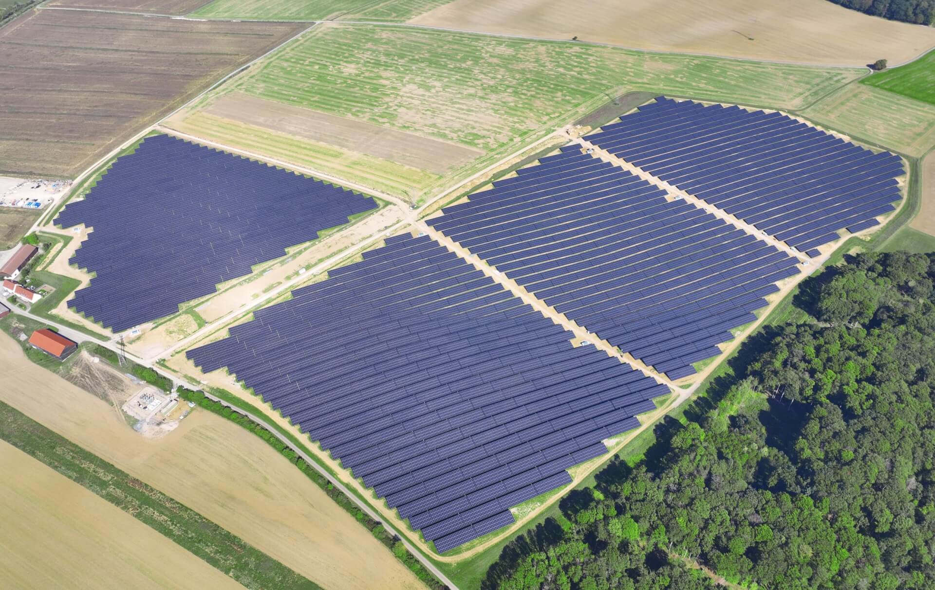 Deubach solar farm shown from above