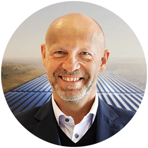 Portraitfoto von Jaroslaw Smialek, Senior Director Project Development bei BELECTRIC